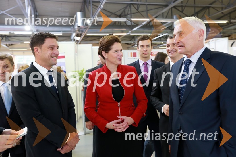 Igor Jecl, direktor sektorja za prodajo, Telekom Slovenije; Alenka Bratušek, predsednica vlade Republike Slovenije; mag. Franc Pangerl, predsednik upravnega odbora Celjski sejem d.d.46. MOS  - Celjski sejem, otvoritev