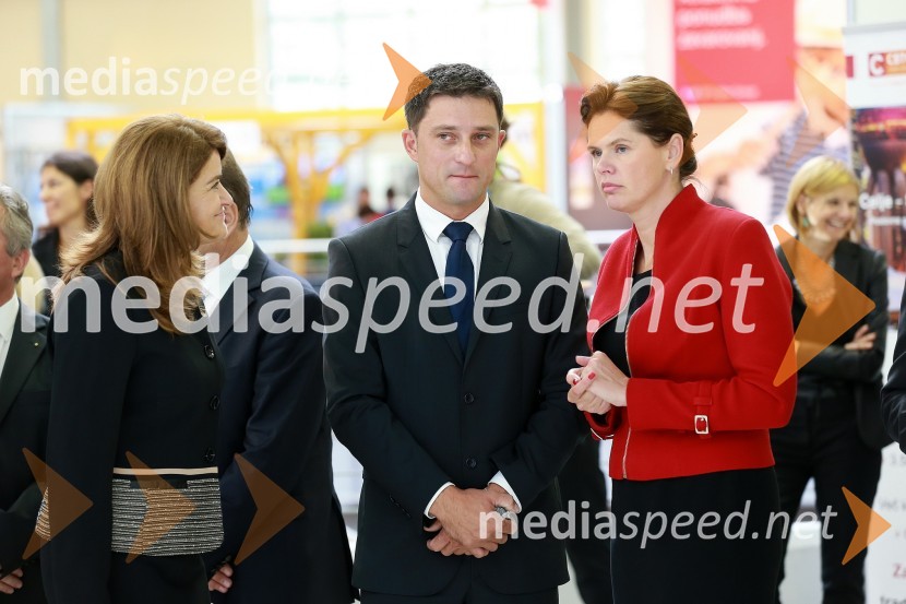 Breda Obrez Preskar, izvršna direktorica Celjski sejem d.d.; Igor Jecl, direktor sektorja za prodajo, Telekom Slovenije; Alenka Bratušek, predsednica vlade Republike Slovenije46. MOS  - Celjski sejem, otvoritev