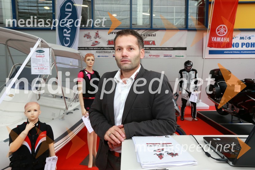 Zoran Resnik, lastnik podjatja Moto-nautika46. MOS  - Celjski sejem, otvoritev