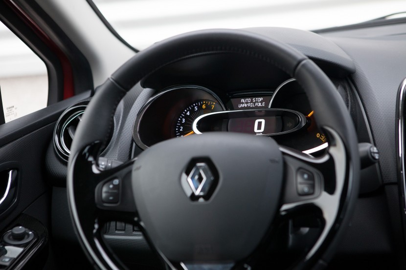 Renault Clio Grandtour Dynamique TCe90 Stop&Start, notranjostRenault Clio Grandtour Dynamique TCe90 Stop&Start, mediaspeed test