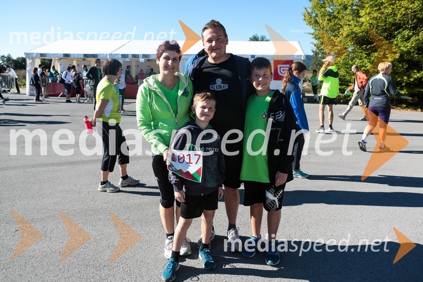 Družina Poljanec (1017)Triglav tek 2013