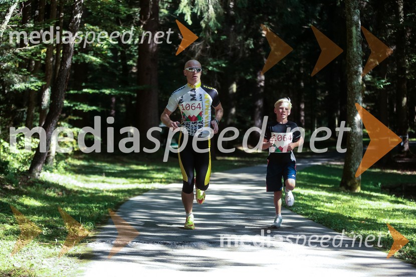 Uroš Bertoncelj; Matic Bertoncelj (1064)Triglav tek 2013