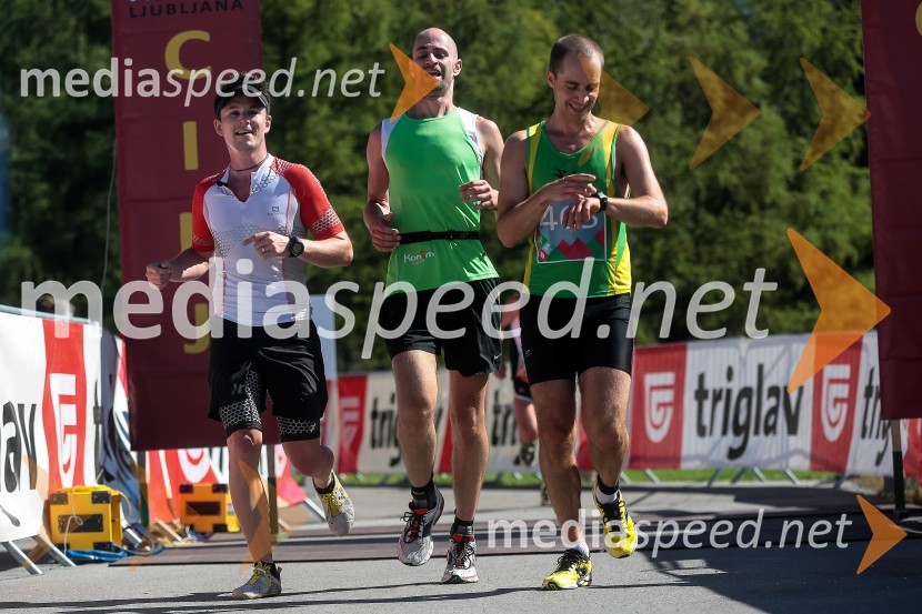 TekačiTriglav tek 2013