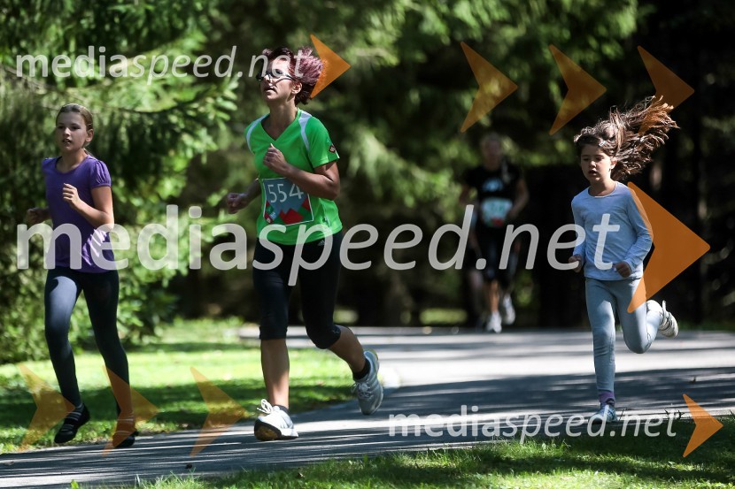 Barbara Miličić Eržen (554)Triglav tek 2013