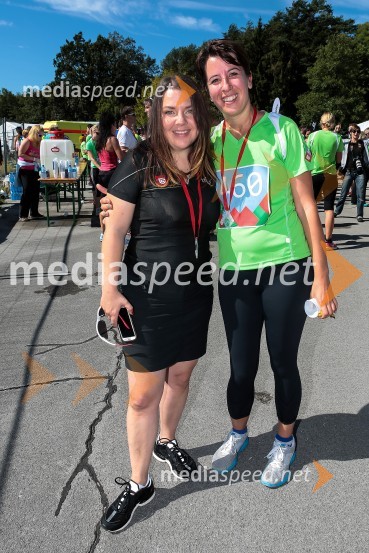 Tjaša Kolenc Filipčič, vodja trženjskega komuniciranja v Skupini Triglav; Monika Klinar, FinanceTriglav tek 2013