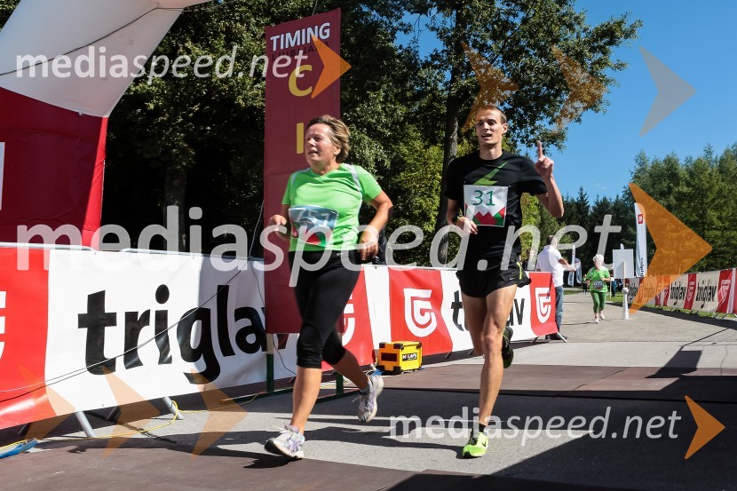 Martina Uršič (751); Blaž Grad (31)Triglav tek 2013