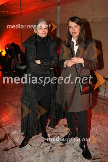 Alja Predan, dramaturginja MGL in Barbara Rogelj, vodja kulturnovzgojnega in humanističnega programa v Cankarjevem domuVečer pokroviteljev v Cankarjevem domu