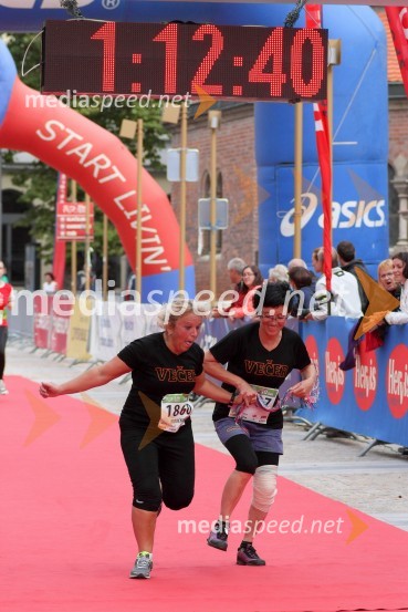 Klavdija	Potočnik; ...4. Eko maraton Maribor, tekaški maraton