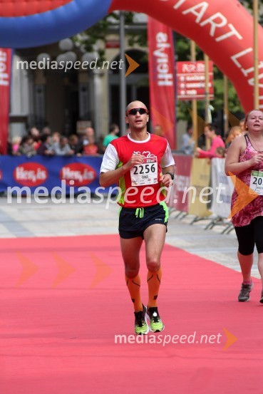Grega	Čakš4. Eko maraton Maribor, tekaški maraton