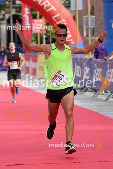 Darko	Hercog&nbsp;4. Eko maraton Maribor, tekaški maraton