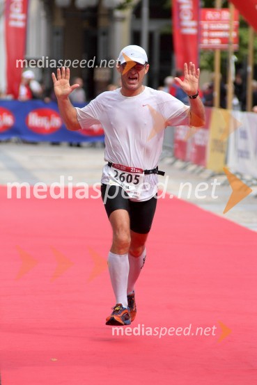 Sandi	Sluga4. Eko maraton Maribor, tekaški maraton