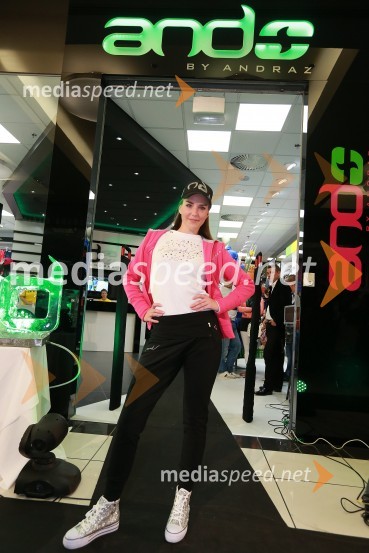 Živa Viktorija Turk, Miss Športa 2011&nbsp;AND by Andraž, otvoritev trgovine