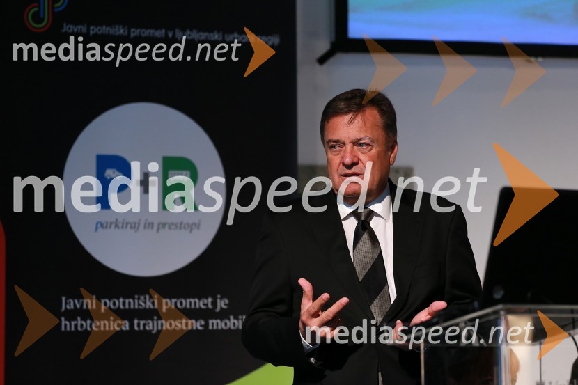 Zoran Janković, župan Mestne občine LjubljanaTrajnostna mobilnost v Ljubljanski urbani regiji, okrogla miza