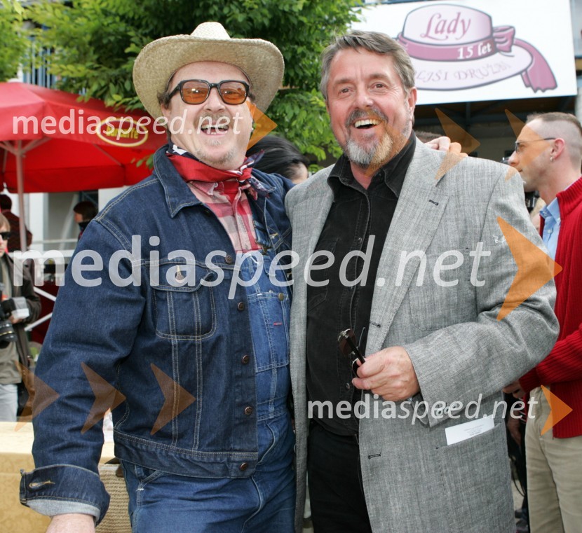 Glasbenik Tomaž Domicelj in Tomaž Smrkolj, nekdanji minister za kmetijstvoLady piknik