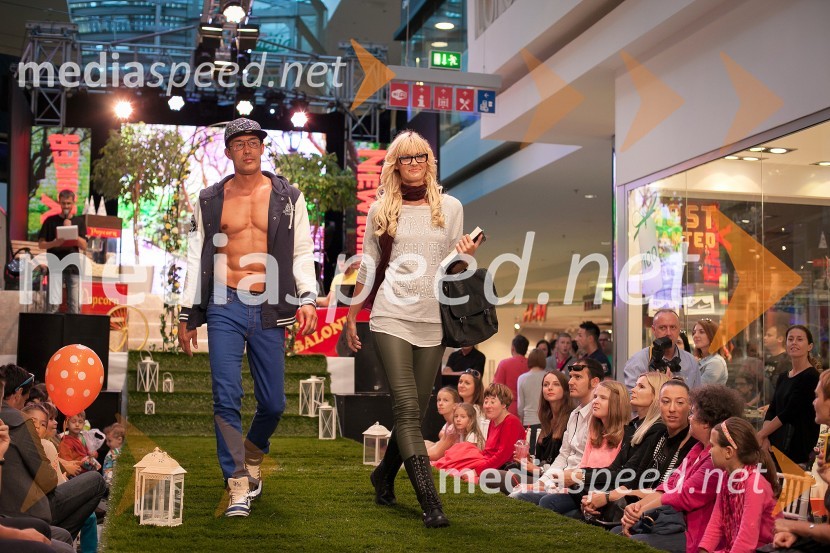 Taiji Tokuhisha, maneken; manekenkaJesenska modna revija v Cityparku