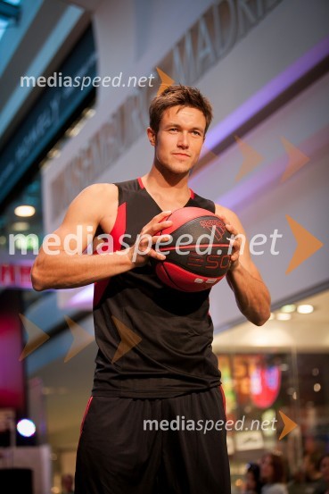 ManekenJesenska modna revija v Cityparku