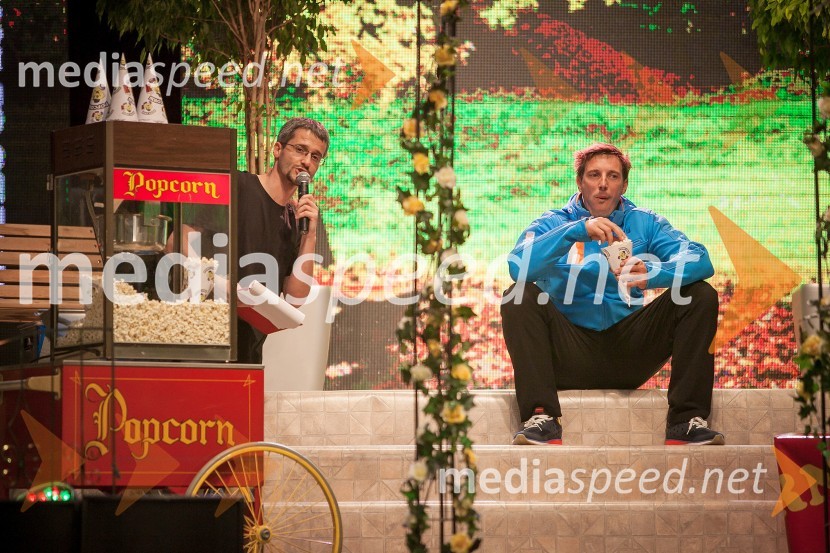 ...; manekenJesenska modna revija v Cityparku