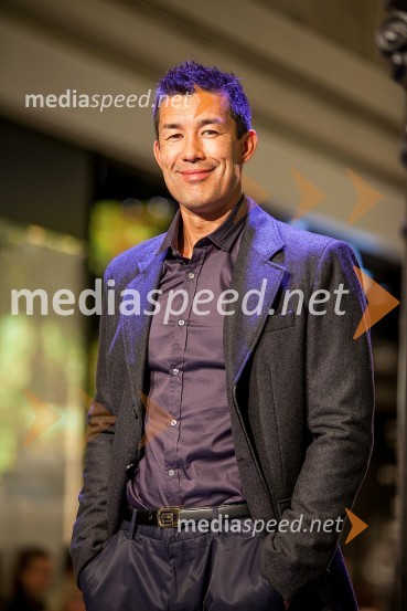 Taiji Tokuhisha, manekenJesenska modna revija v Cityparku