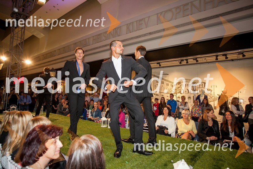 ManekeniJesenska modna revija v Cityparku