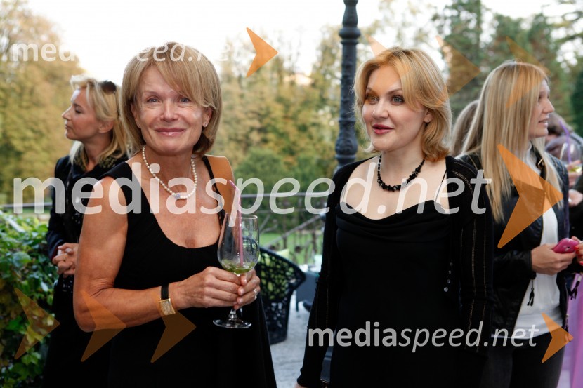 ...; Vesna Tlaker Žunter, dr. med.Prva obletnica centra Estetika Medartis