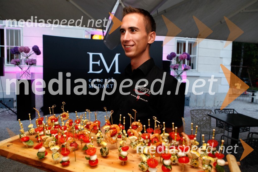 Prva obletnica centra Estetika Medartis