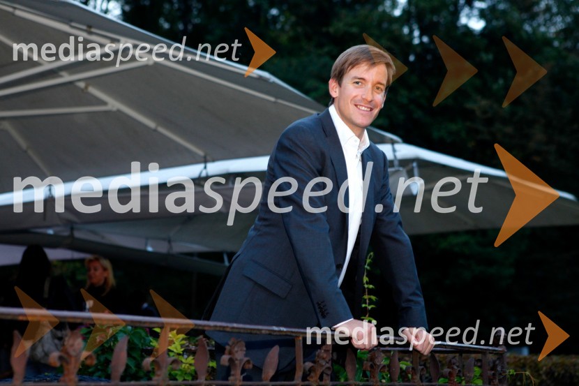 Prva obletnica centra Estetika Medartis