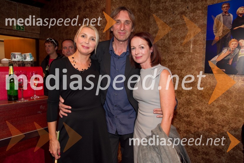 Darja Reichman, igralka; Matjaž Zupančič, režiser; Bernarda Oman, igralkaPraznovanje, premiera predstave PG Kranj