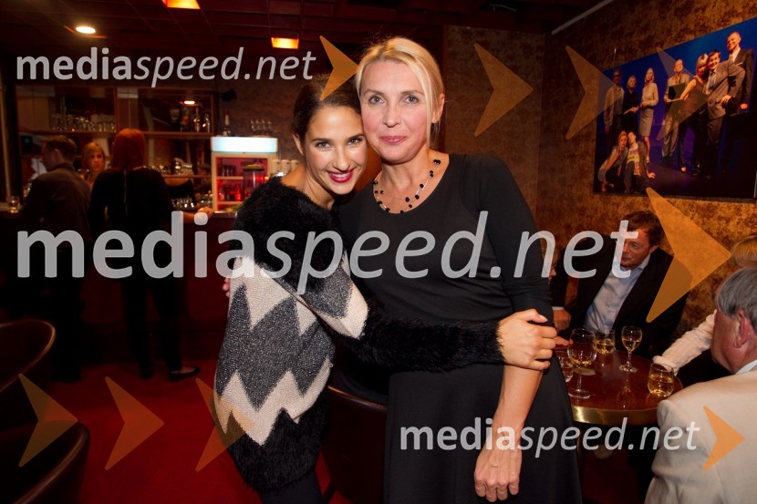 Saša Pavlin Stošić, igralka; Darja Reichman, igralkaPraznovanje, premiera predstave PG Kranj