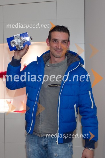 Tomaž ŠkvarčGostilna išče šefa, tretja oddaja