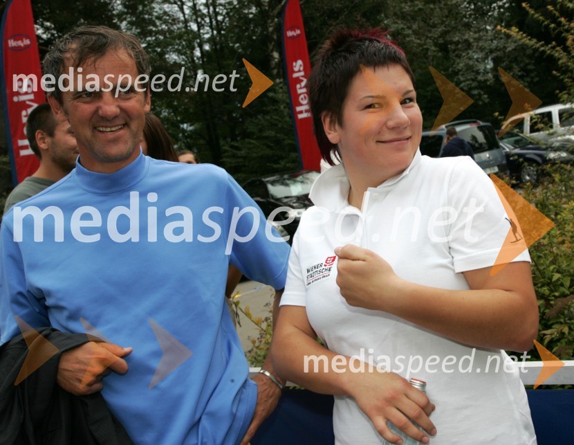 Leon Magdalenc (levo)Člani Akademije Viktor