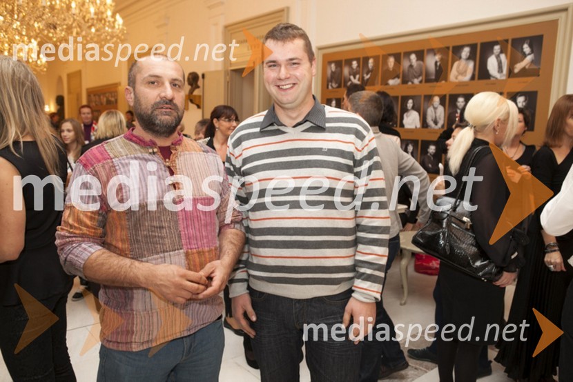 Razstava src, gledališka predstava