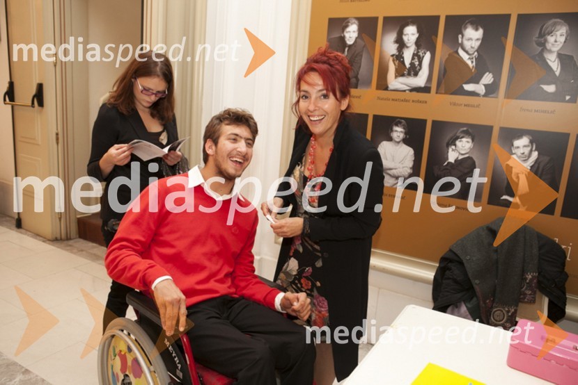 Jan Berlič; mama Vesna BerličRazstava src, gledališka predstava