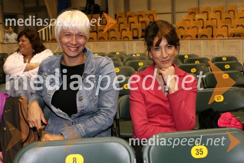 Barbra Drnač, plesna novinarka in urednica oddaje Parada plesa in Nataša Jelič, piarovka pri Operi in balet LjubljanaBaletna predstava Labodje jezero z baletniki Bolšoj teatra