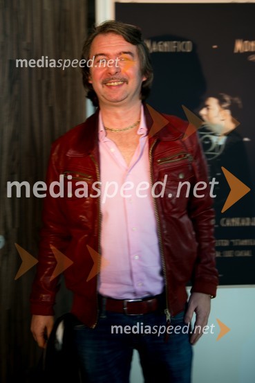 Robert Pešut-Magnifico, glasbenikMagnifico predstavlja nov album - Montevideo, bog te video