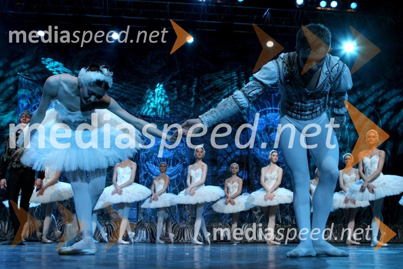 Ana Ivanova in Kiril Radiv, baletnikaBaletna predstava Labodje jezero z baletniki Bolšoj teatra