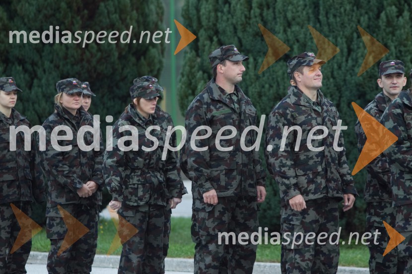 Špela Ponomarenko Janič, veslačica; Vlora Beđeti, judoistka; Primož Kozmus, metalec kladiva; Matija Kranjc, atletVrhunski slovenski športniki na usposabljanju v vojski, Bohinjska Bela