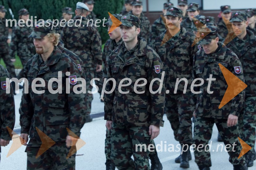 Športniki na usposabljanju v vojašnici Boštjana KekcaVrhunski slovenski športniki na usposabljanju v vojski, Bohinjska Bela