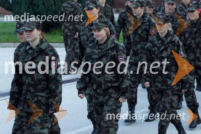 Športniki na usposabljanju v vojašnici Boštjana KekcaVrhunski slovenski športniki na usposabljanju v vojski, Bohinjska Bela