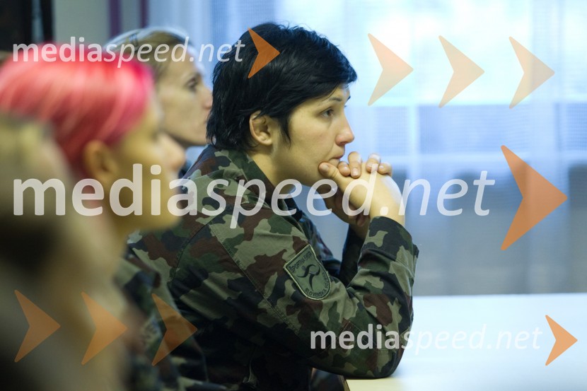 Lucija Polavder, judoistkaVrhunski slovenski športniki na usposabljanju v vojski, Bohinjska Bela