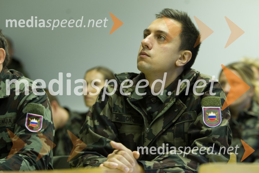 Željko Moičević,&nbsp;strelecVrhunski slovenski športniki na usposabljanju v vojski, Bohinjska Bela