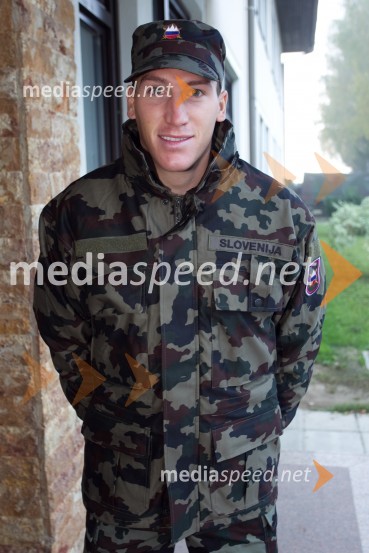 Luka Božič, veslačVrhunski slovenski športniki na usposabljanju v vojski, Bohinjska Bela