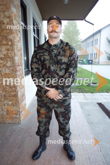 Filip Flisar, smučar prostega slogaVrhunski slovenski športniki na usposabljanju v vojski, Bohinjska Bela