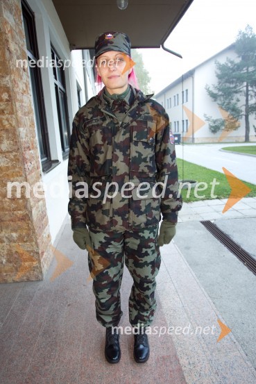 Nina Kolarič, atletikaVrhunski slovenski športniki na usposabljanju v vojski, Bohinjska Bela