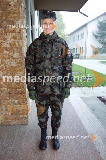 Urška Žolnir, judoistkaVrhunski slovenski športniki na usposabljanju v vojski, Bohinjska Bela