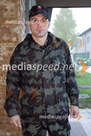 Tomaž Pirih, veslačVrhunski slovenski športniki na usposabljanju v vojski, Bohinjska Bela