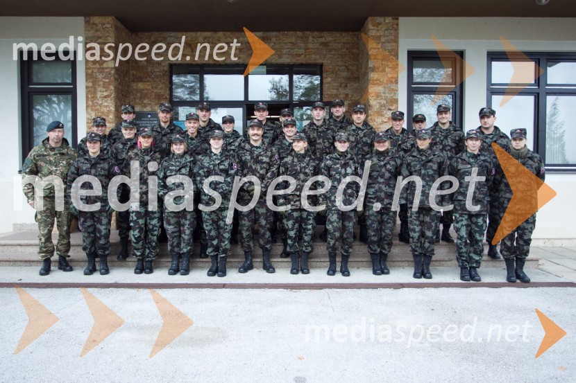 Športniki na usposabljanju v vojašnici Boštjana KekcaVrhunski slovenski športniki na usposabljanju v vojski, Bohinjska Bela