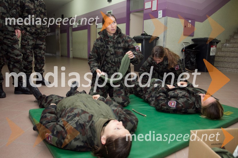 Blaža Klemenčič, gorska kolesarkaVrhunski slovenski športniki na usposabljanju v vojski, Bohinjska Bela