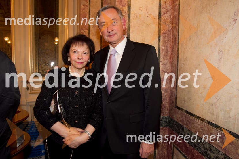 Barbara Miklič Türk; dr. Danilo Türk, nekdanji predsednik Republike SlovenijeTrnuljčica, premiera baleta