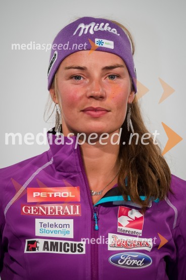Tina Maze, smučarkaAlpsko smučanje - člani slovenske reprezentance 2013/2014