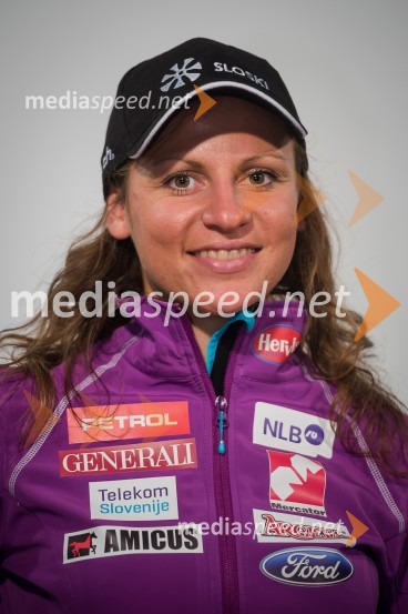 Vanja Brodnik, smučarkaAlpsko smučanje - člani slovenske reprezentance 2013/2014